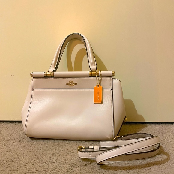 Coach Handbags - Coach crossbody bag